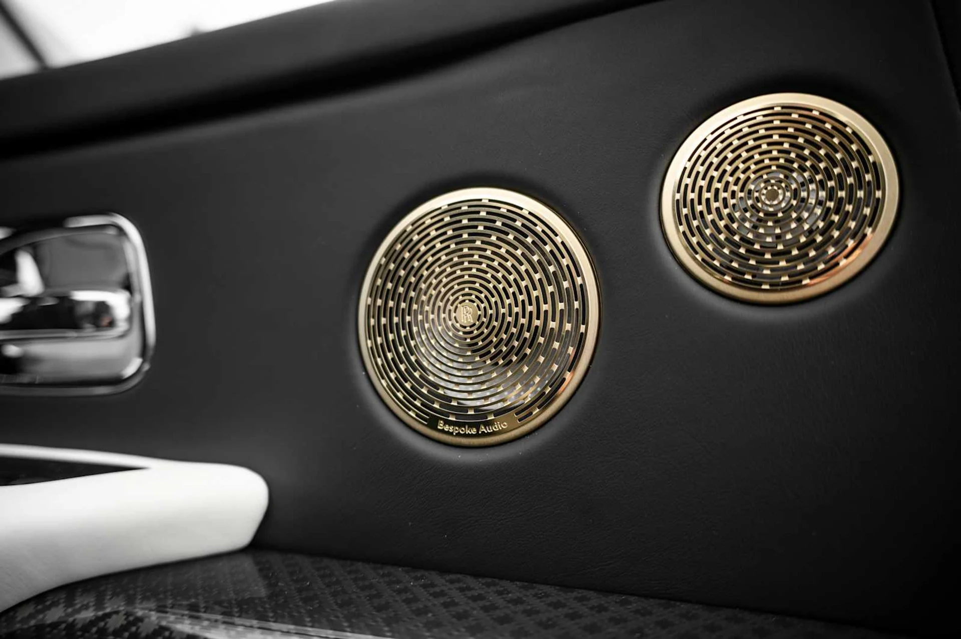 mph049_3670288559_0673b75bf7e96cdebad48d1ba2e7247dx_5ffa6266ff