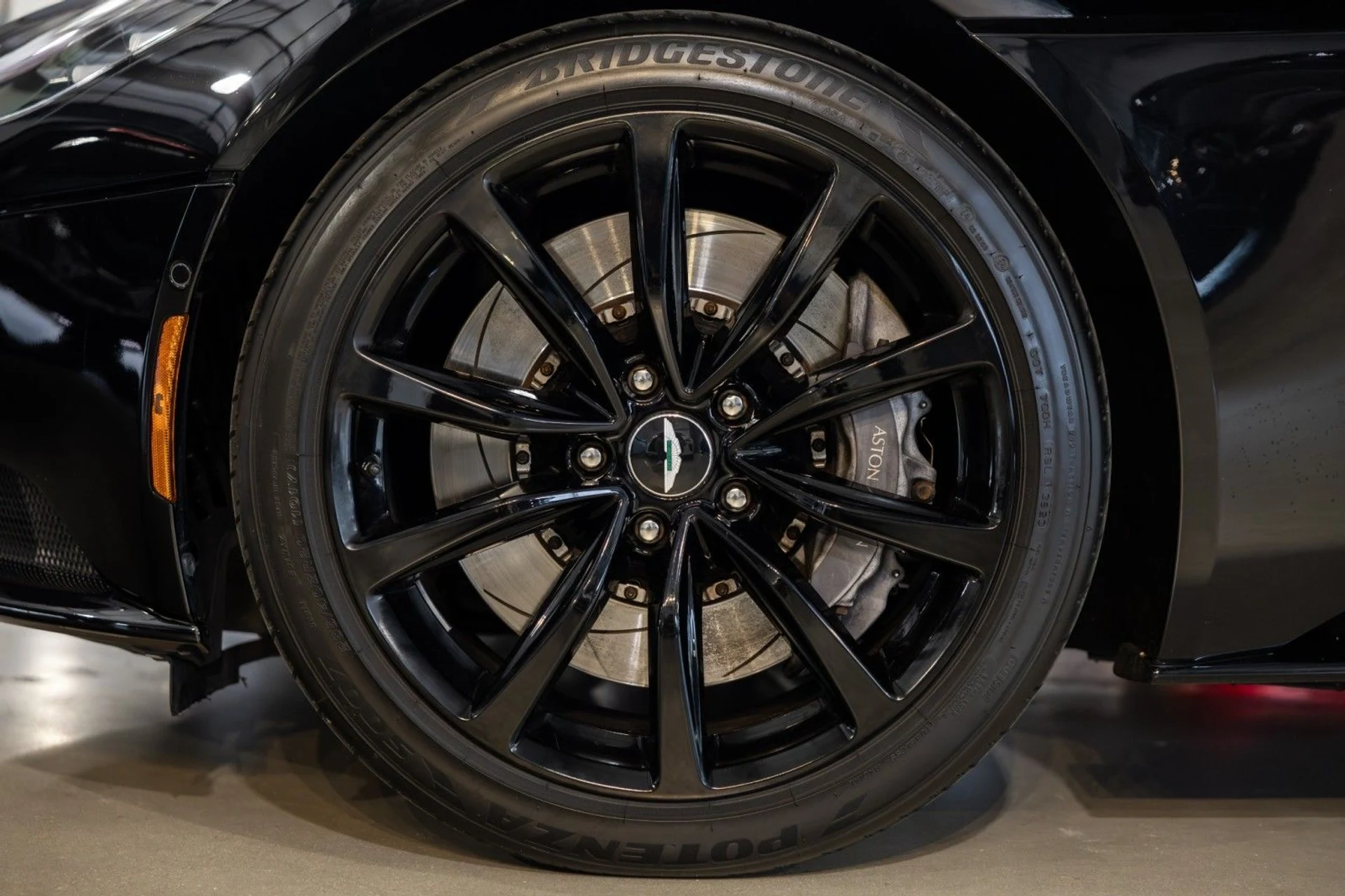 mph049_3672733811_UA_4195a8e431