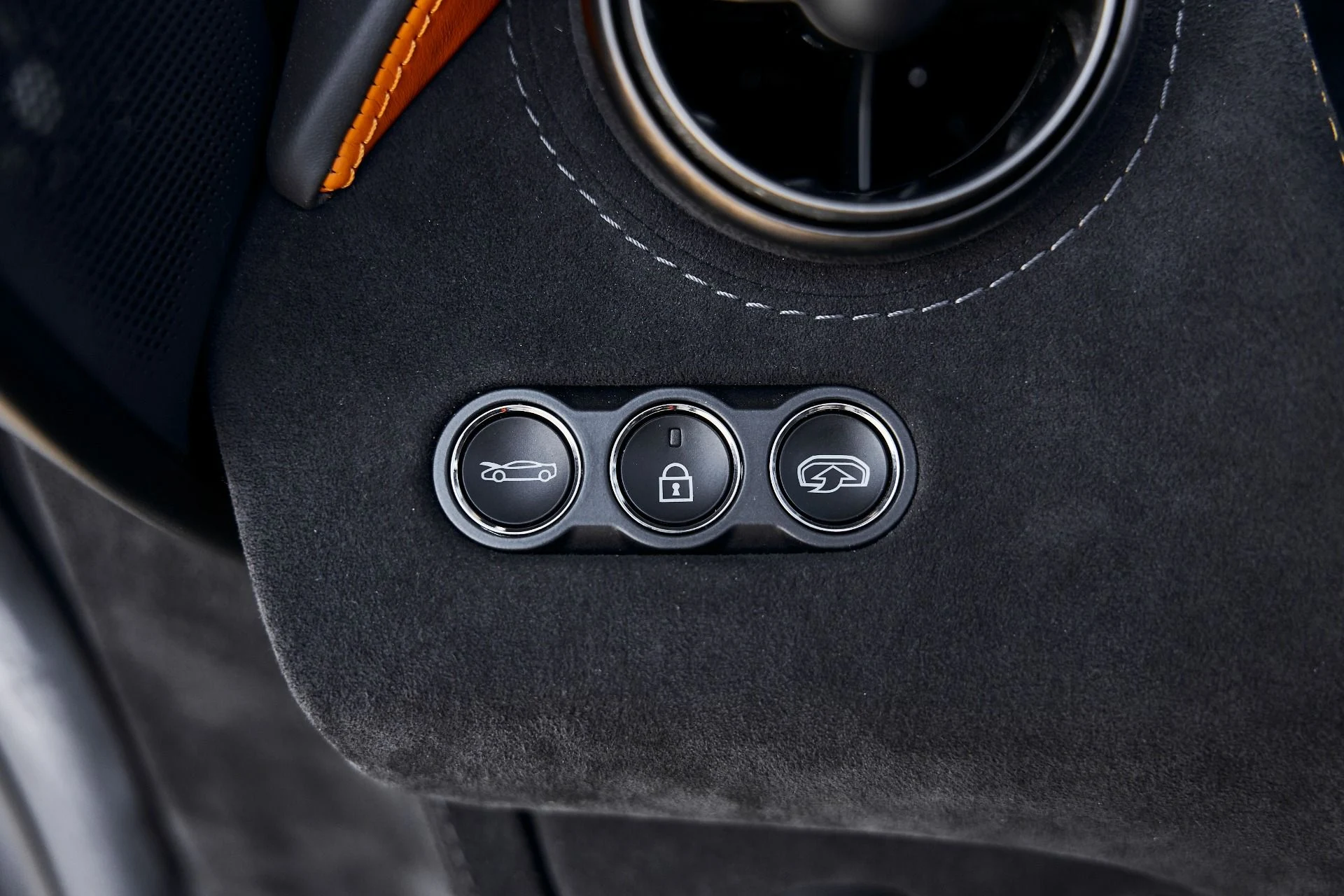 mph049_3678398745_Used_2020_Mc_Laren_720_S_Performance_1771292589_ccd2b2aad5