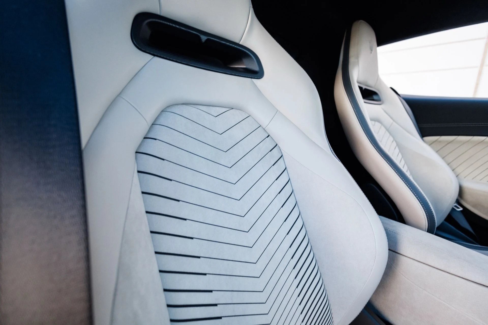 mph049_368354485_eb7bf5151b0edfbce2bf5906f73b1d8cx_16340b3fa6