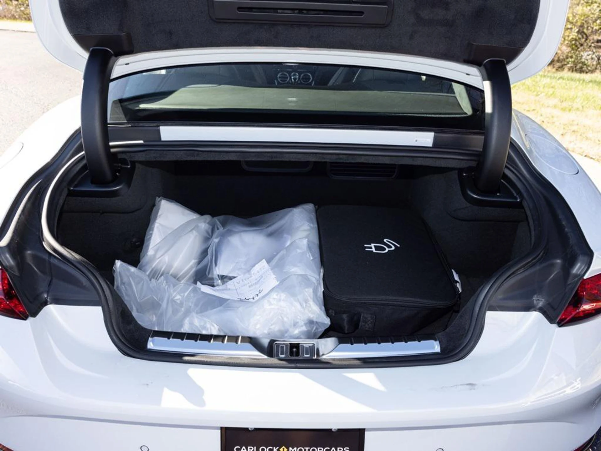 mph049_3684647831_477125130_692934d79b00833c2783f8a2_ea00f7d48d