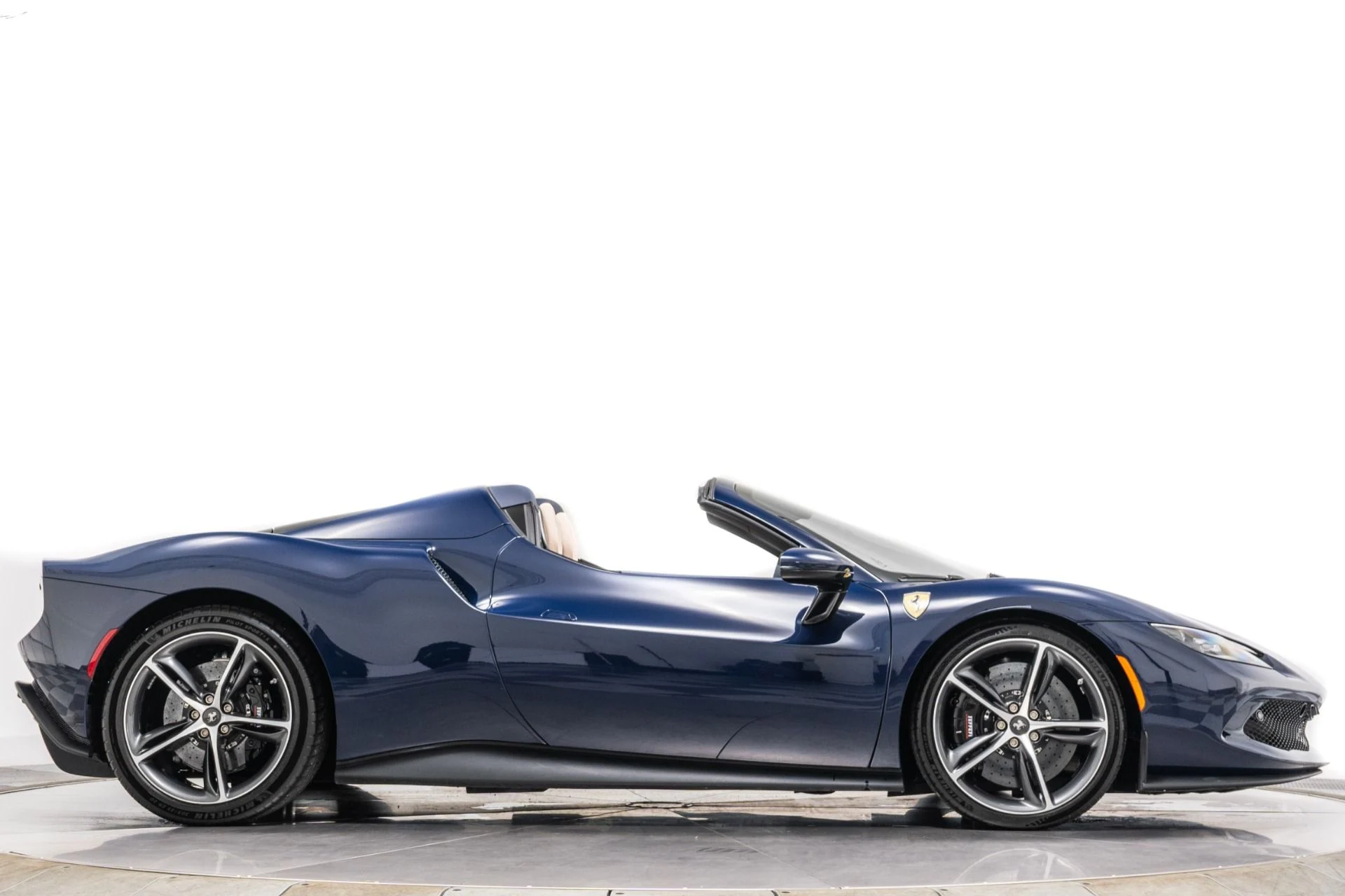 mph049_3687000569_Used_2024_Ferrari_296_GTS_1790348113_641e8a47c5