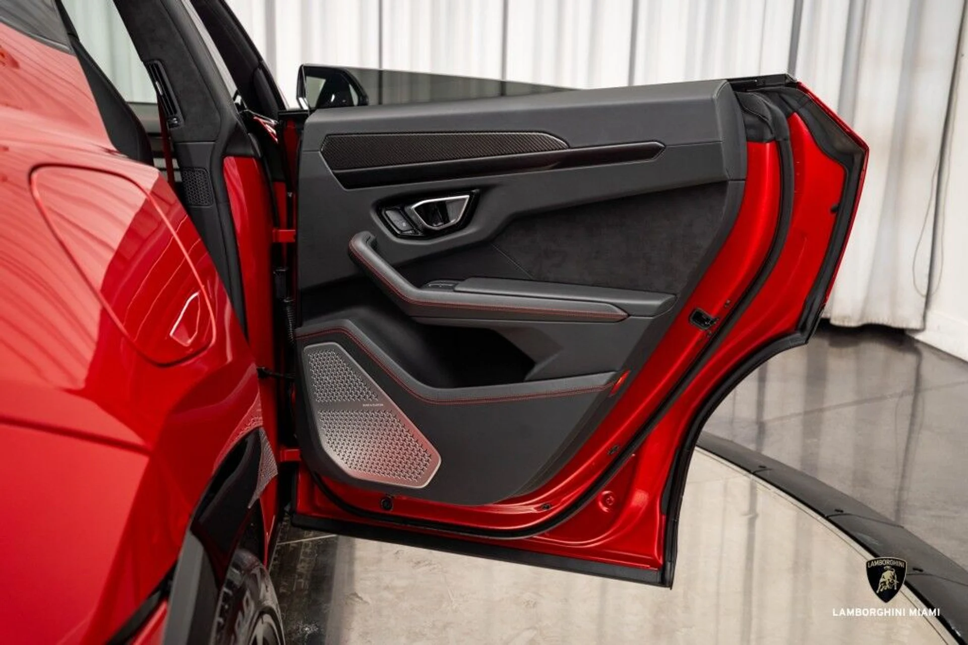 mph049_3692944119_43aac2c31c73aa2e55d2ab3f9ce4d2cd_77779932b3