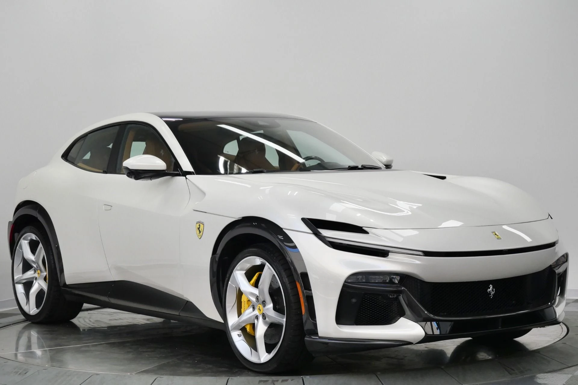 mph049_3708689529_Used_2025_Ferrari_Purosangue_Highly_Optioned_Pearlescent_Paint_Low_Miles_1778171886_cca4ce0479