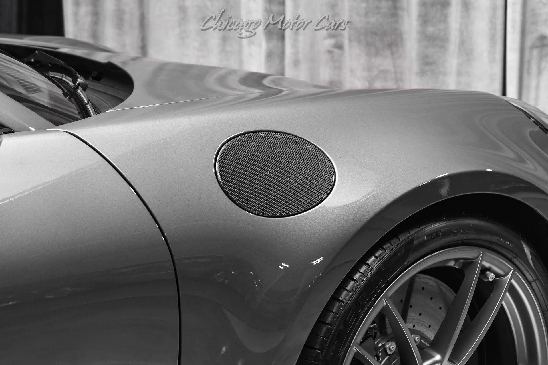 mph049_3721745706_12811_p50_l_e62bd757e0