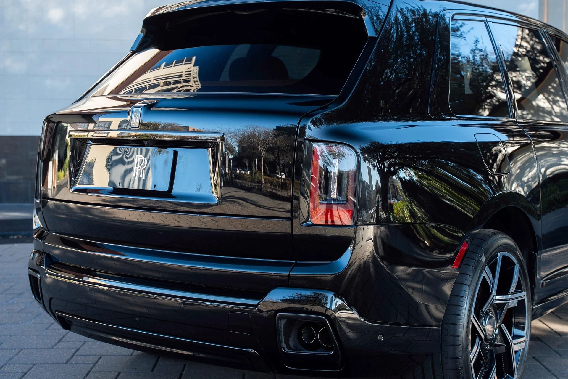 mph049_3725343944_483408136_6969d4cc715f2e0a5c25db60_b0e98e7837