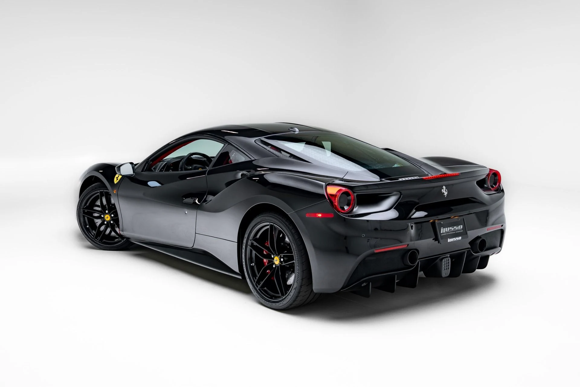 mph049_3742184669_Used_2019_Ferrari_488_GTB_1778776268_e187d4dbc6