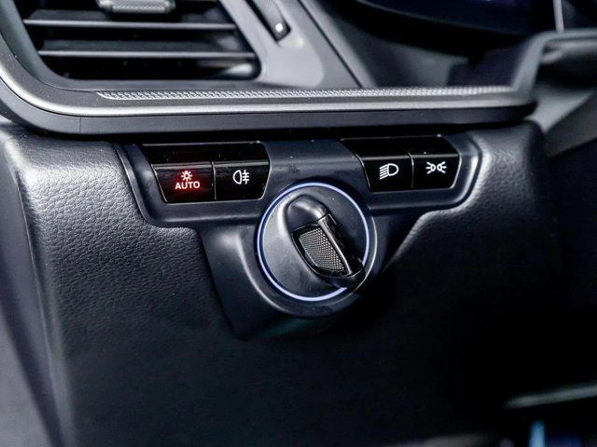 mph049_3755612147_A_Zypn8_X5zw_Kssl_GU_1w_FZ_Grg_Gm_M_0e448b2ec8