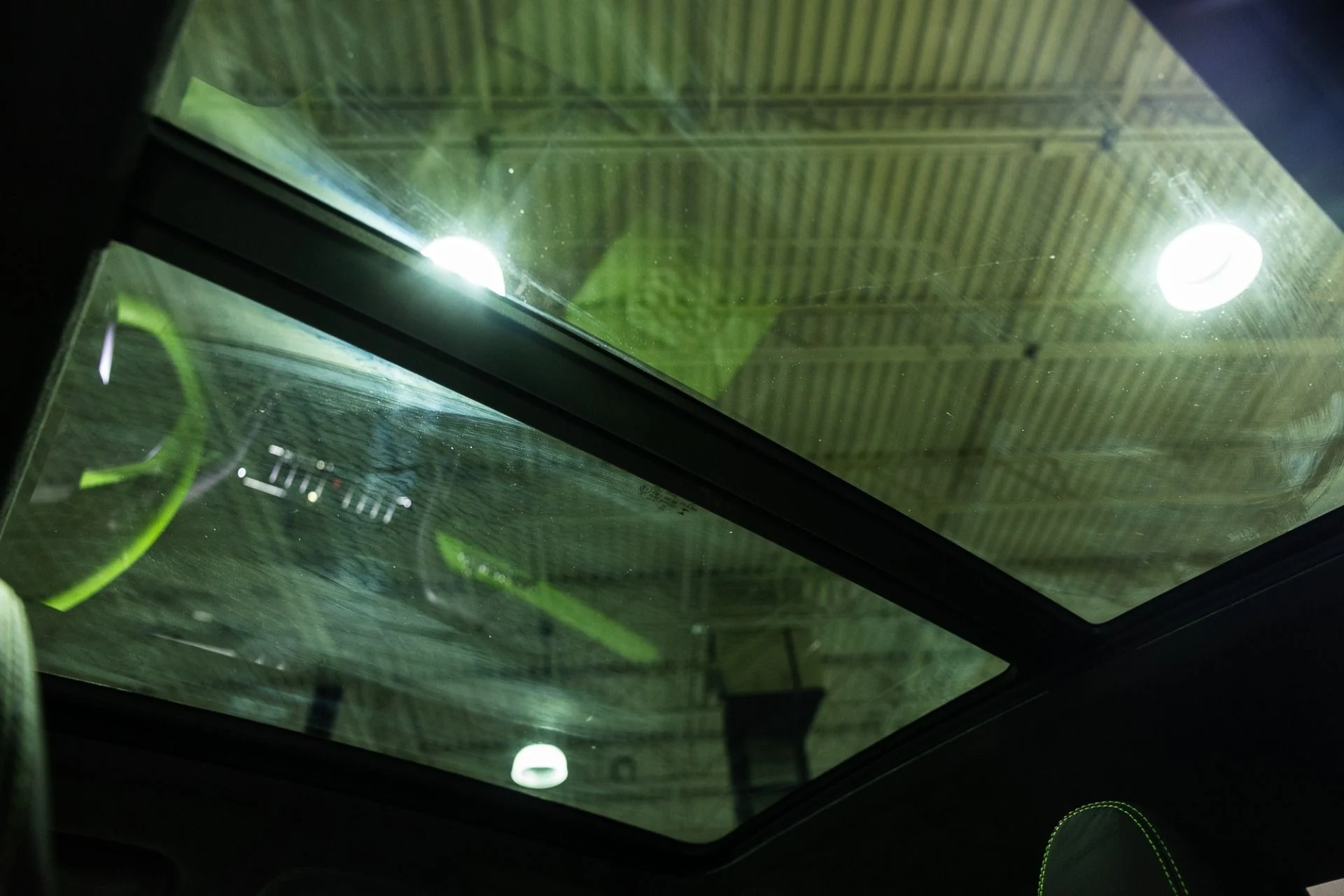 mph049_3762607635_Used_2021_Lamborghini_Urus_Verde_Mantis_Pearl_Full_Stealth_PPF_1764948951_9b4dc01213