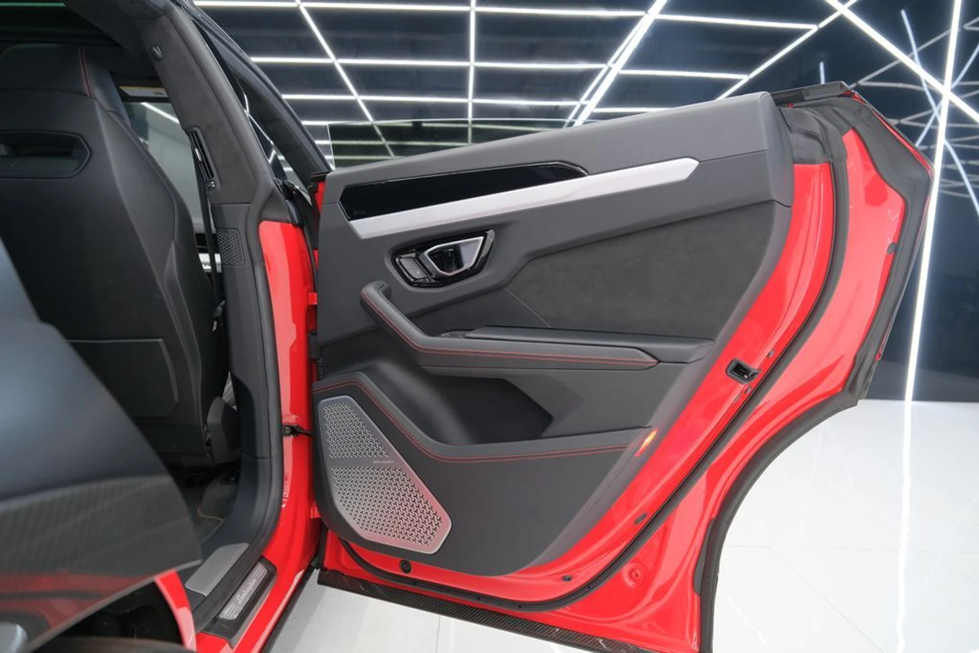 mph049_3772767989_e22e22ad254c4642428a18bbc57aa6e7_e1575eed8f