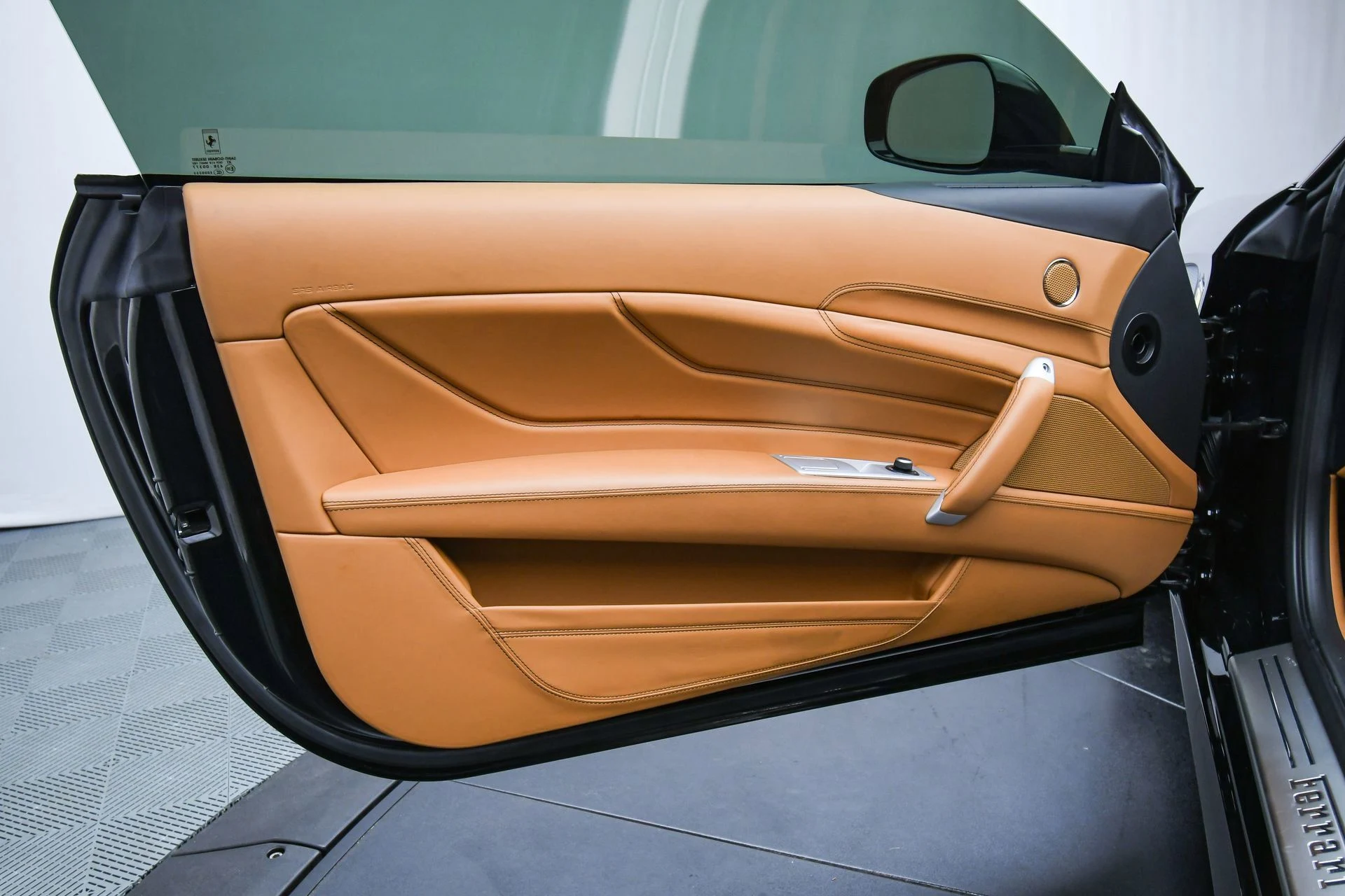 mph049_377815322_8b27215fa06d4465b9626a32f34b36da_738902bd17