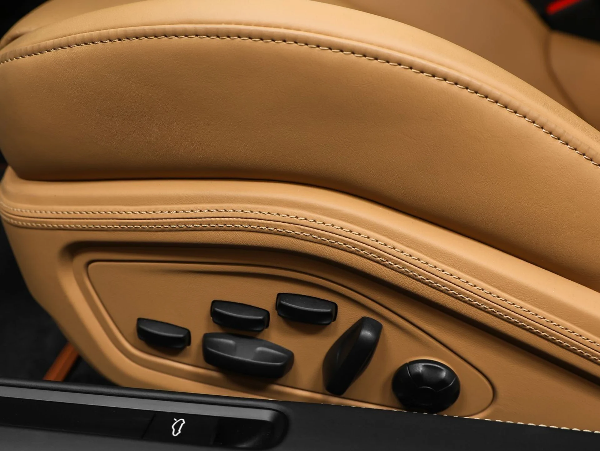 mph049_3778903669_50_d83f7a7170