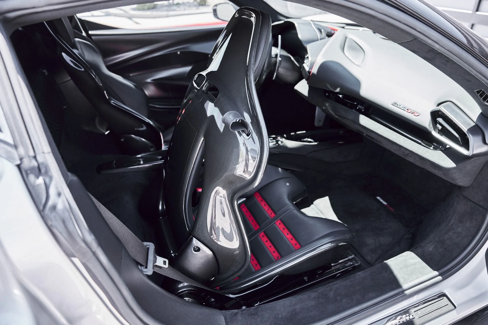 mph049_3780527581_Used_2022_Ferrari_296_GTB_Base_1776124651_8c36731721