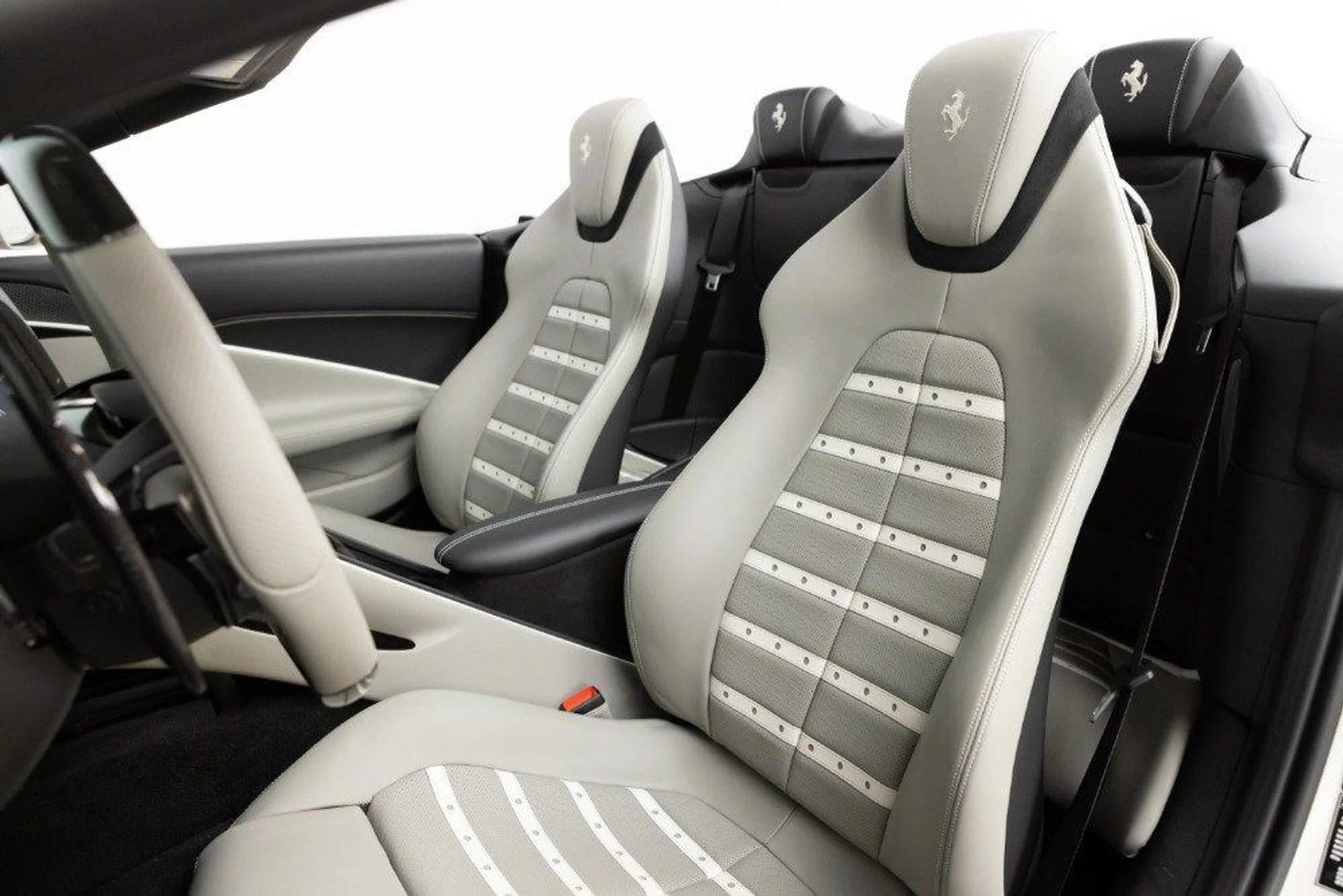 mph049_3808616597_c42a9d2e6f554da6a0b241e67fb530d0_f3c36de243