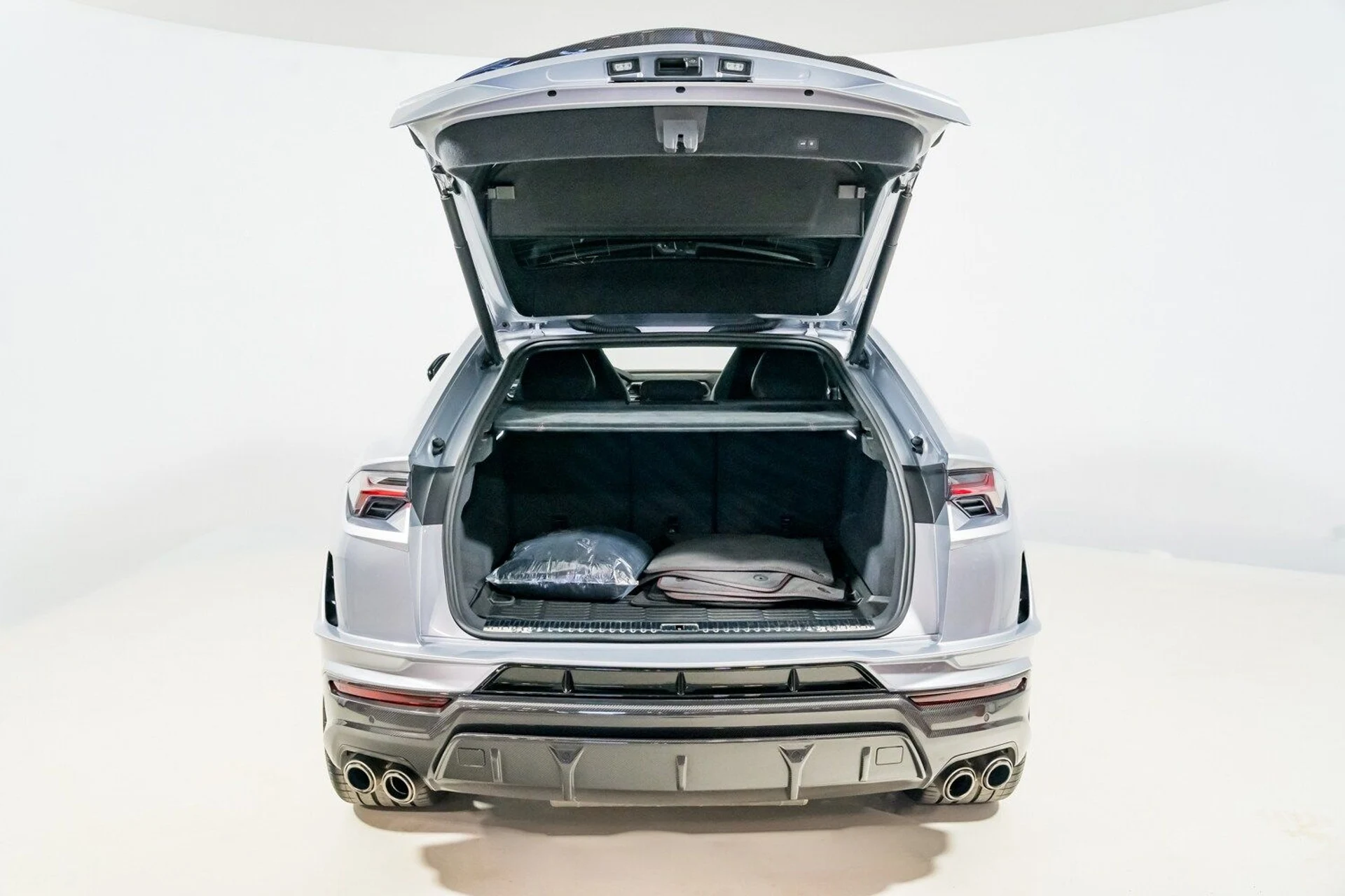 mph049_3847839300_de20b213f9ee473c87da8ed64405e0fb_82ee289779