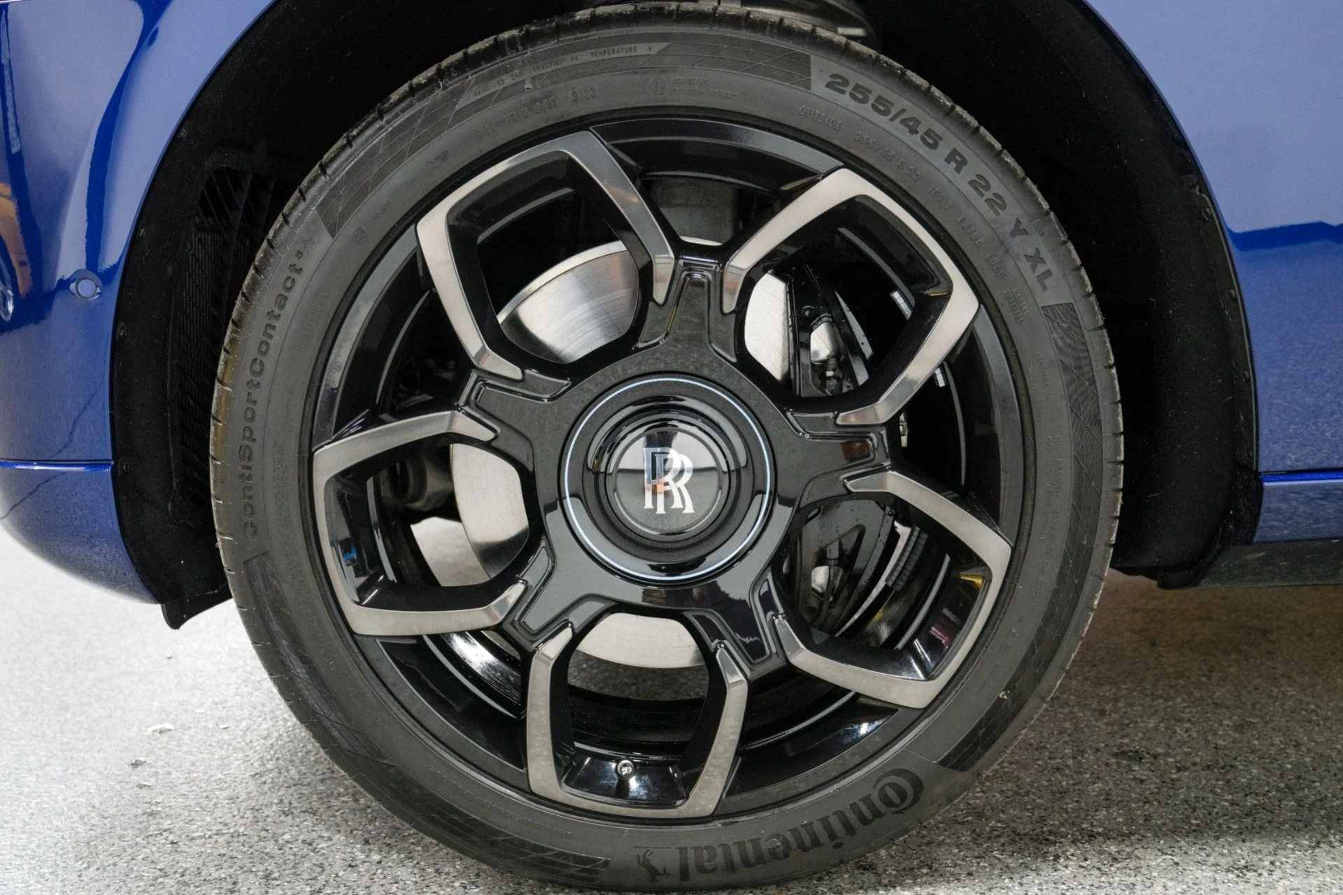 mph049_3849428135_Used_2024_Rolls_Royce_Cullinan_Black_Badge_Blue_Shadow_Edition_One_of_62_Built_Massive_629k_MSRP_1768253666_b3dc589443