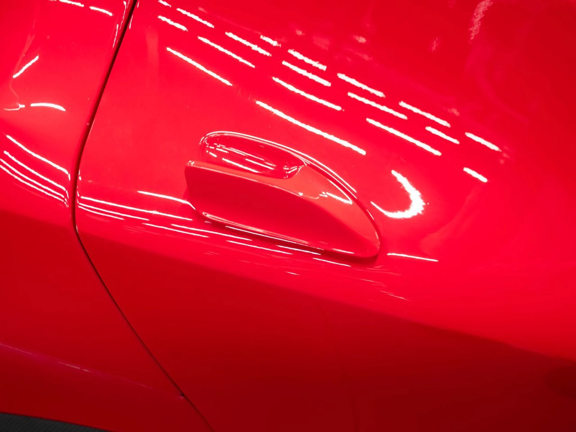 mph049_3868312765_ferrari_488_gtb_2017_ef407b606f