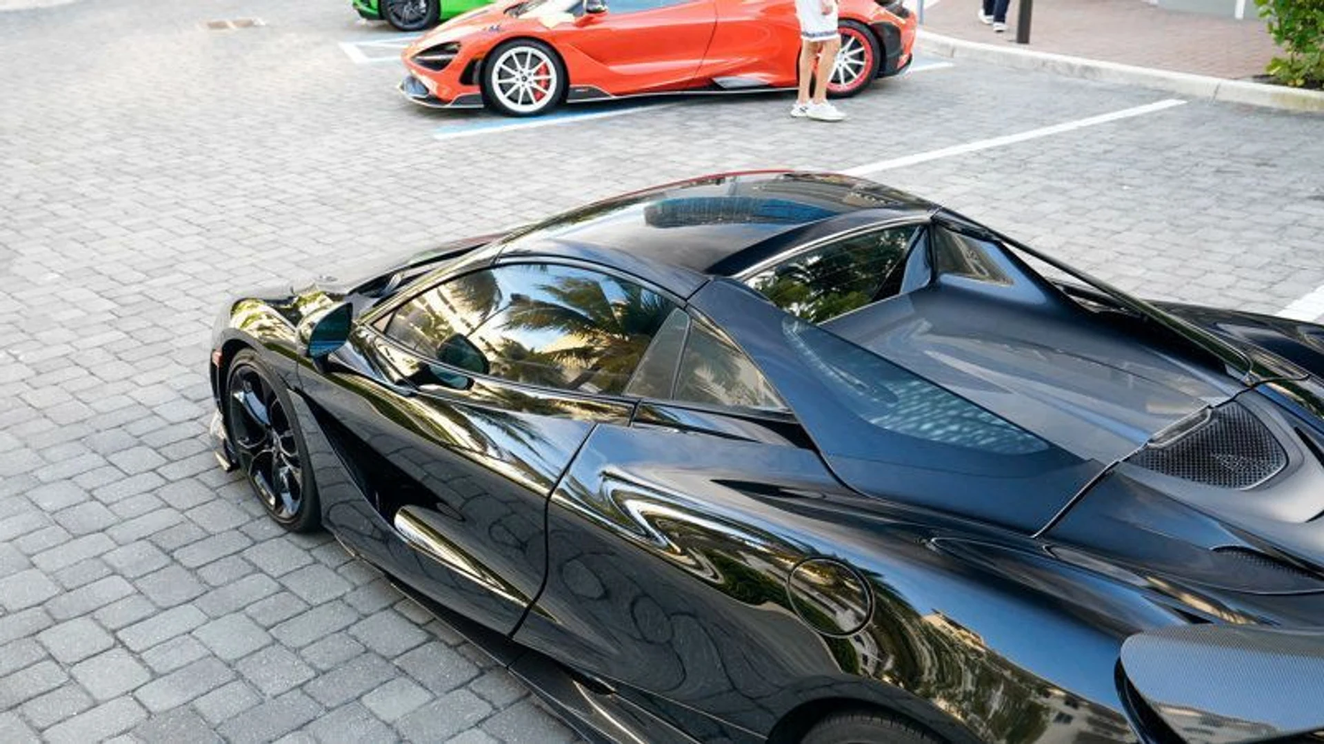 mph049_3879058960_22949221_50_800_ad475995f5