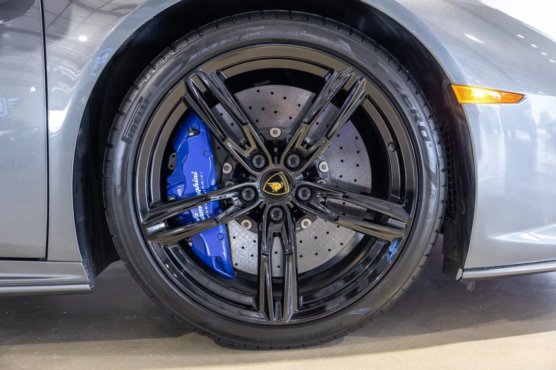 mph049_3887648793_cw_705eb21831