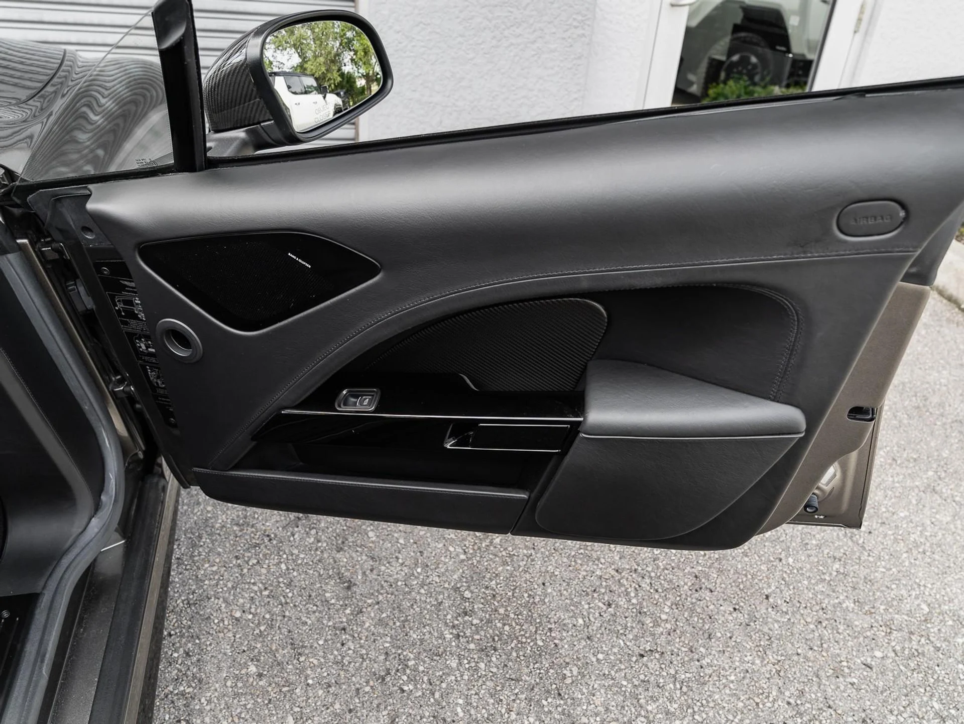 mph049_3897759415_Used_2019_Aston_Martin_Rapide_AMR_1759500156_b2db369269