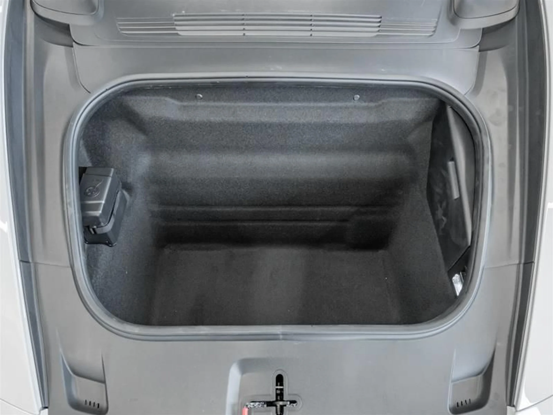 mph049_3905701704_11789958_1607455695_10631ddb4a