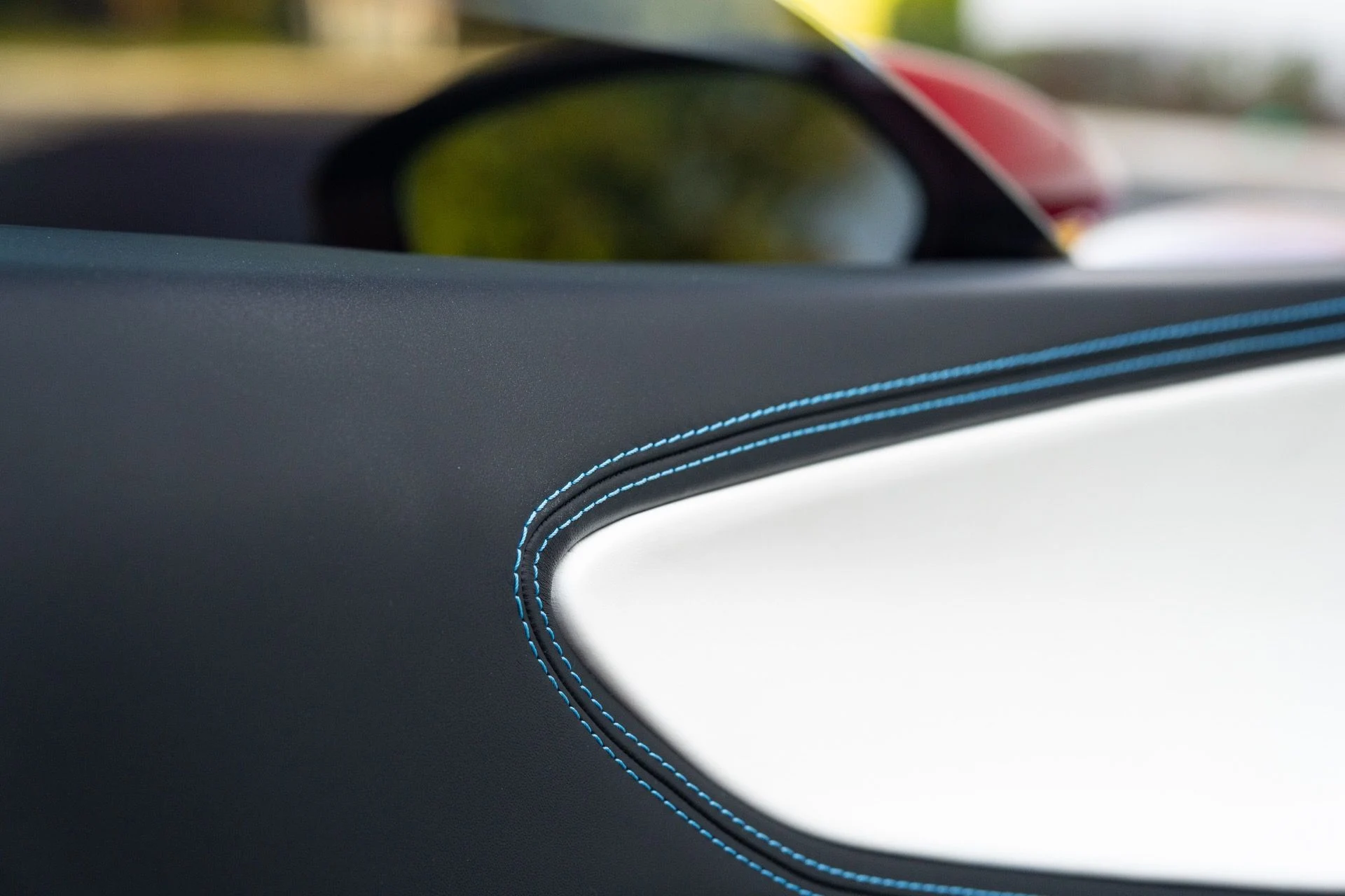 mph049_3946122231_Used_2024_Ferrari_SF_90_Spider_1774456921_c5f585df17