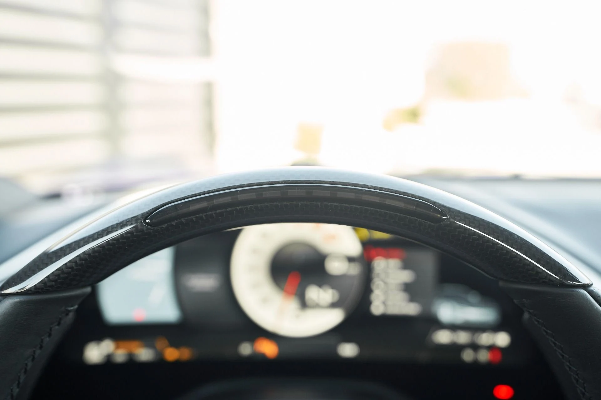 mph049_3967440361_Used_2024_Ferrari_Roma_Base_1762022605_c1e79b7d54