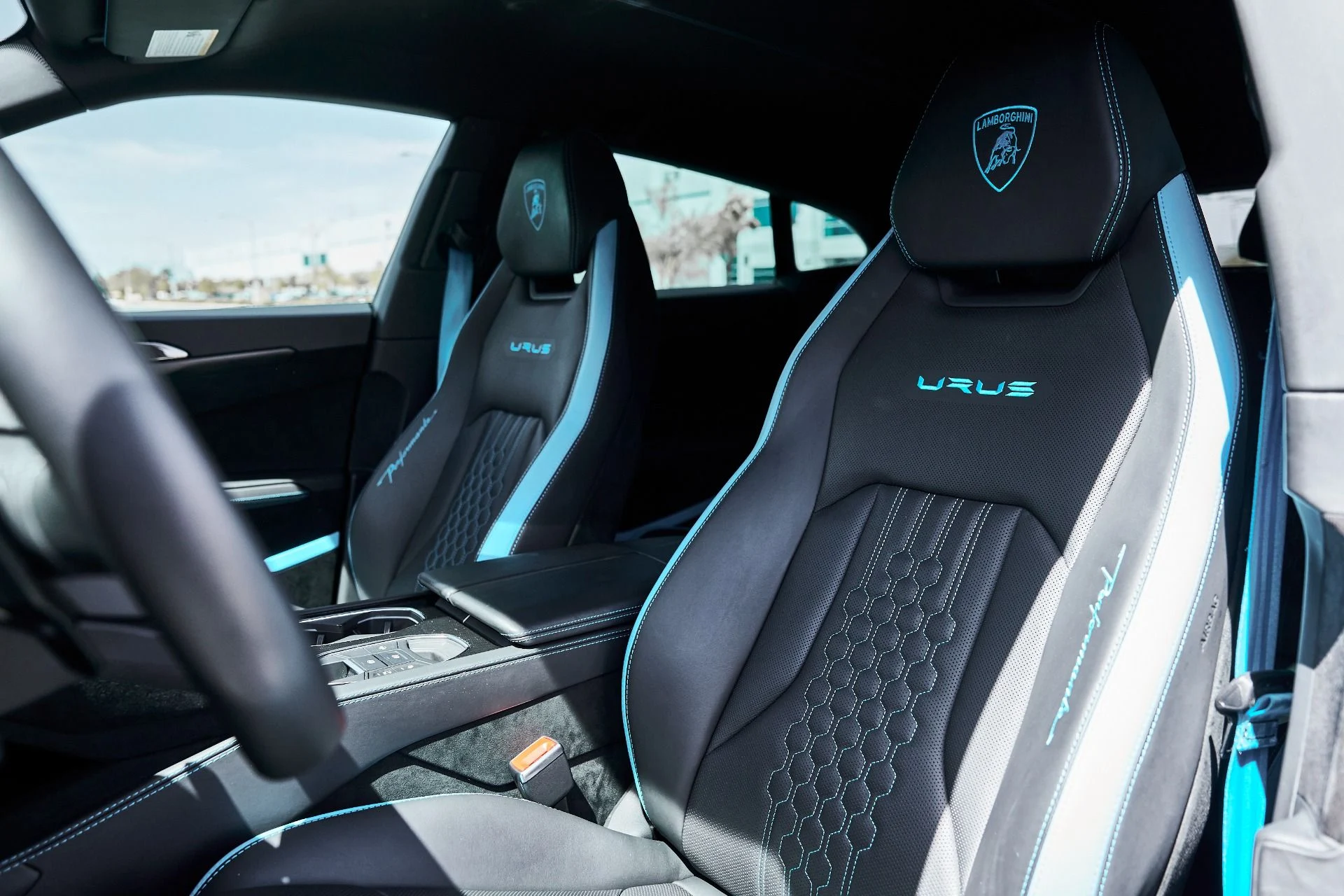 mph049_3985830305_Used_2024_Lamborghini_Urus_Performante_1779865547_6c2fcc2eea