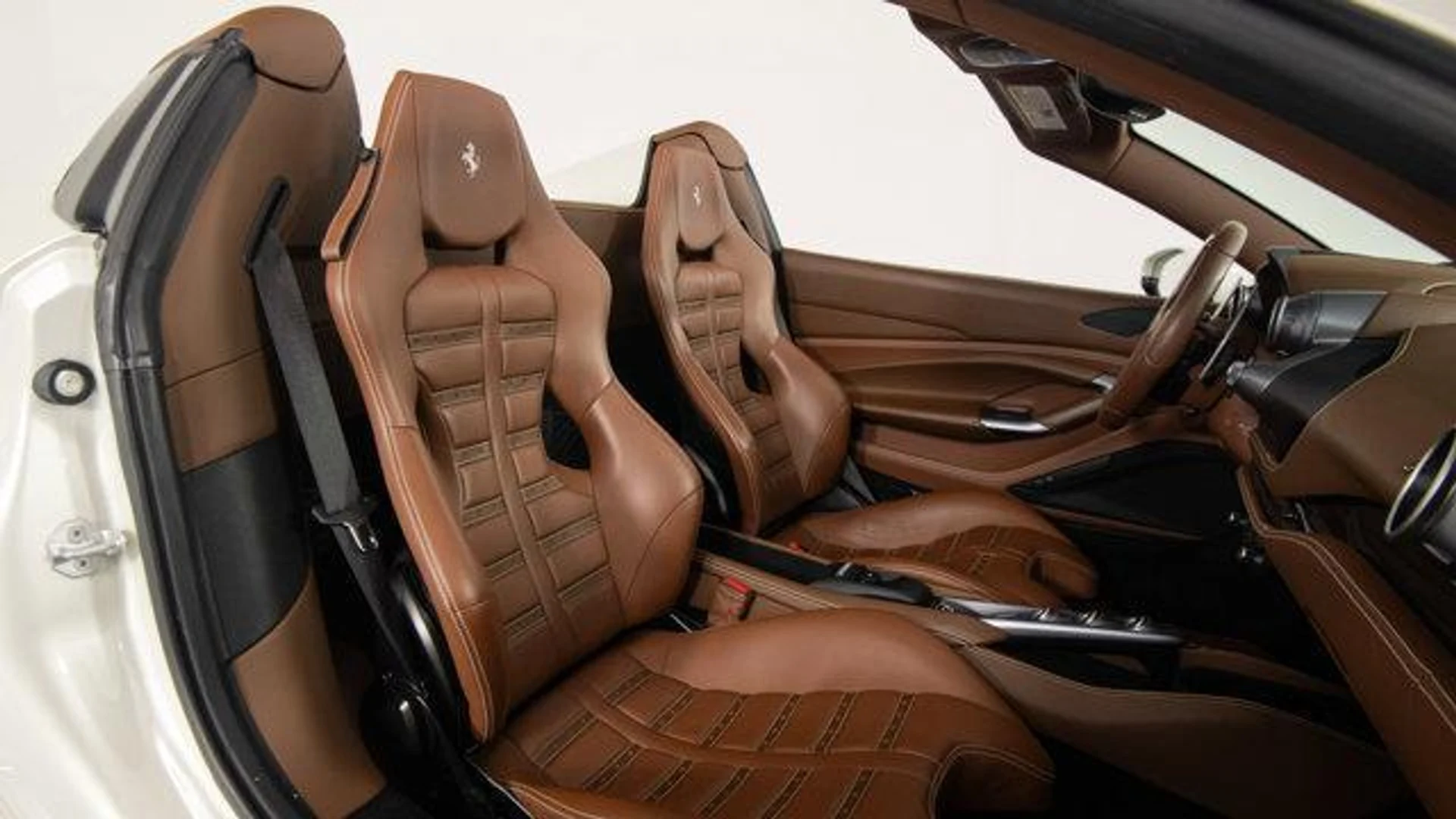 mph049_4000611138_81n_A40e_K_Rd_AO_Vn_Ohd_UT_6_IN_859_MY_9b8ae4ecf3