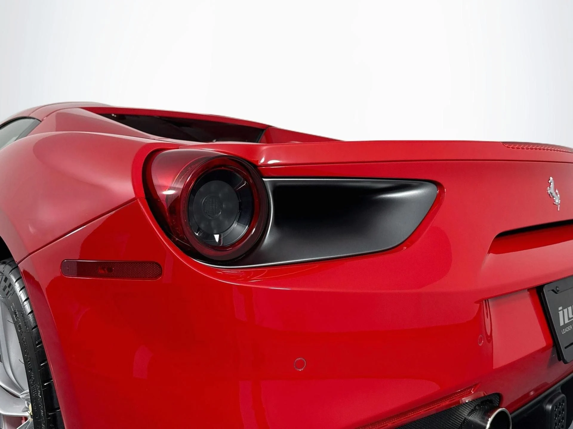 mph049_4013571863_Used_2019_Ferrari_488_Spider_1787009354_85aaf44cea