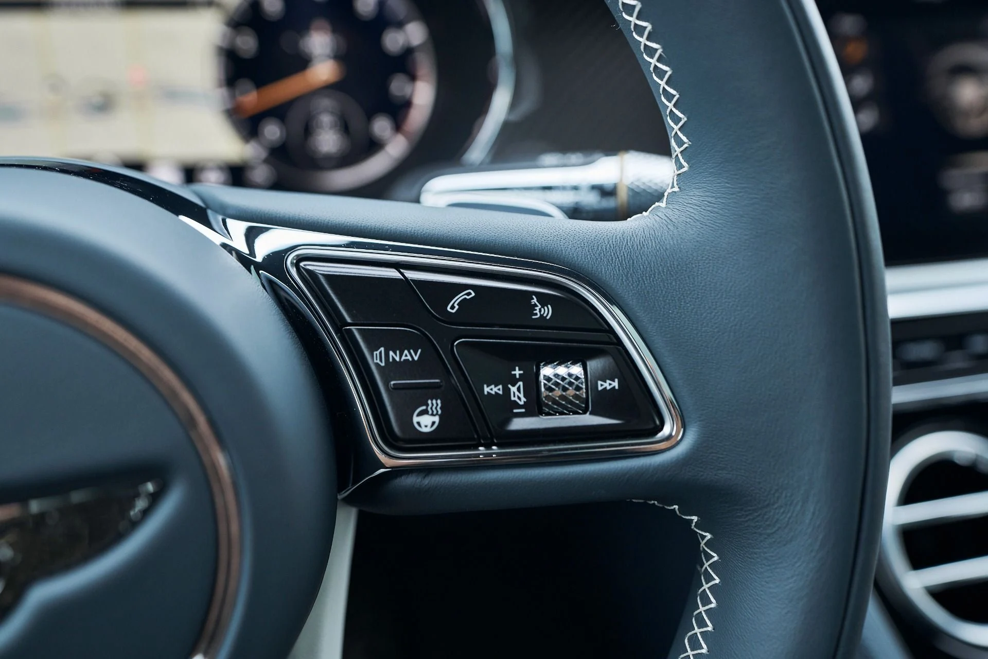 mph049_4060177133_Used_2023_Bentley_Continental_GT_Azure_1761756031_95067410ea