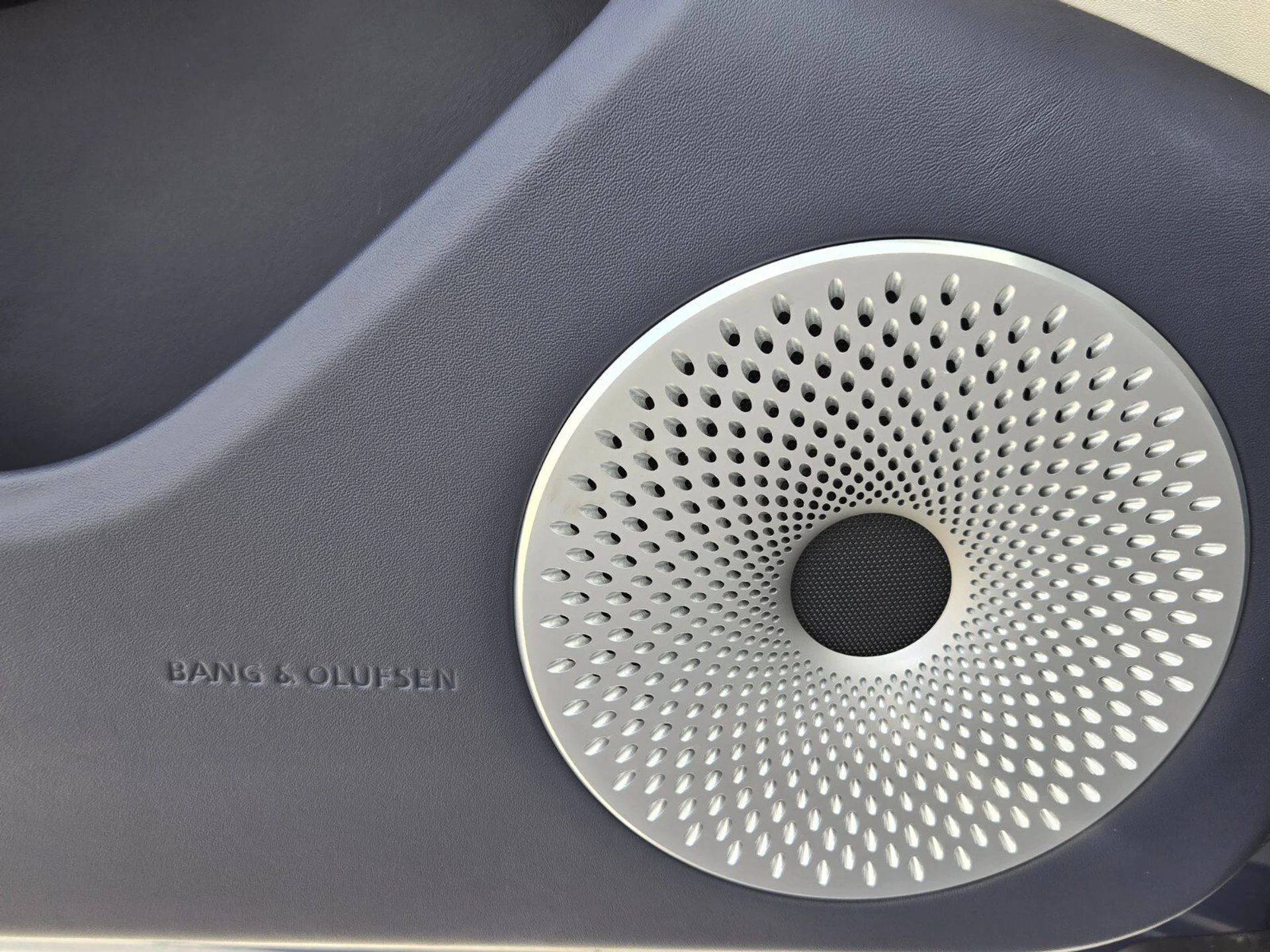 mph049_4065817939_e49893acf8f6e0a6213648e85bde7876x_4d1c20232a