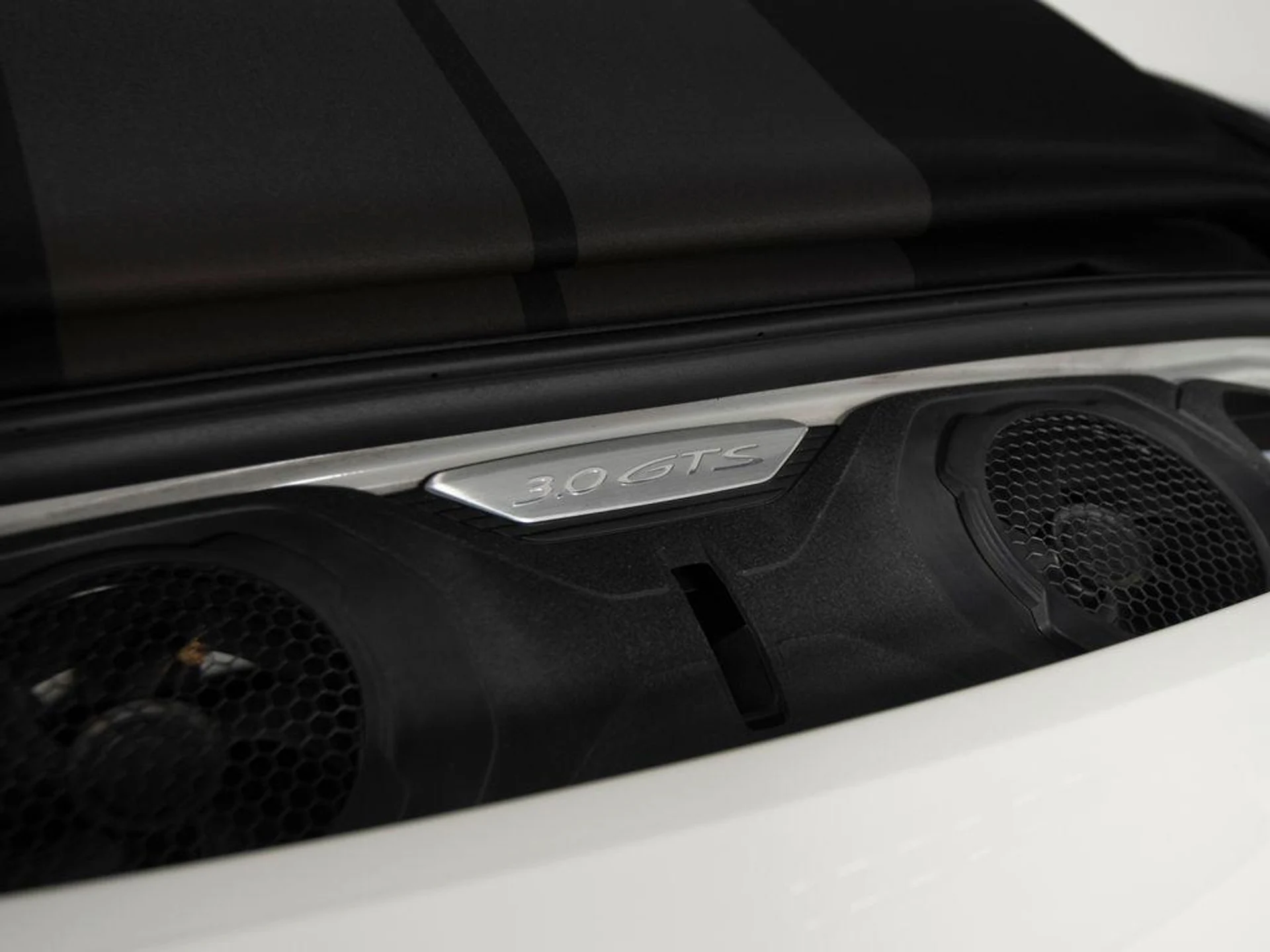 mph049_4082566983_Btv_CE_7_D7ai_Em_FPS_6_3l_CZ_Gan_Nw_0bc57e3129