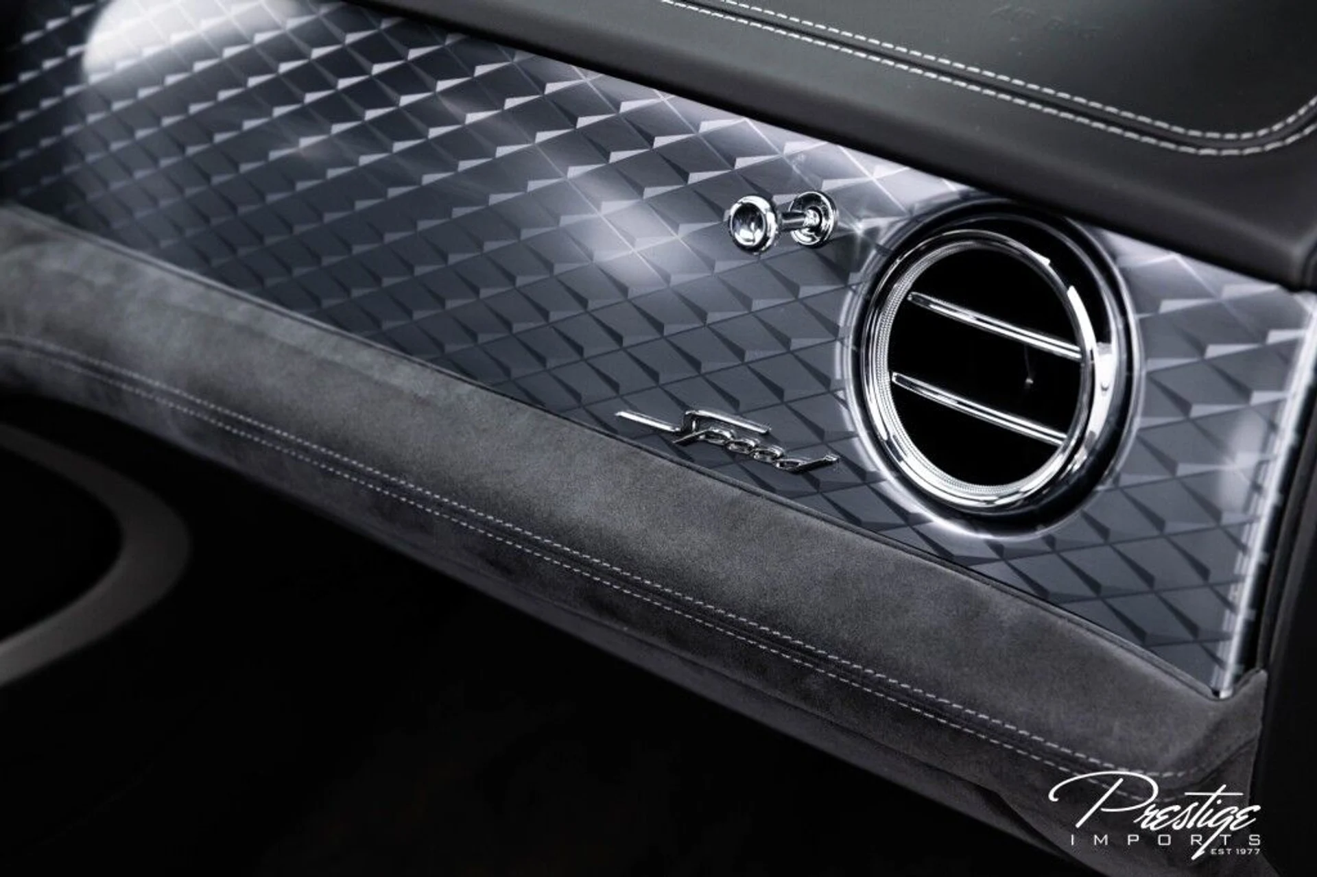 mph049_4110373976_b8cc9cc324beba80121bf3a4eeafdccd_8c2490e088