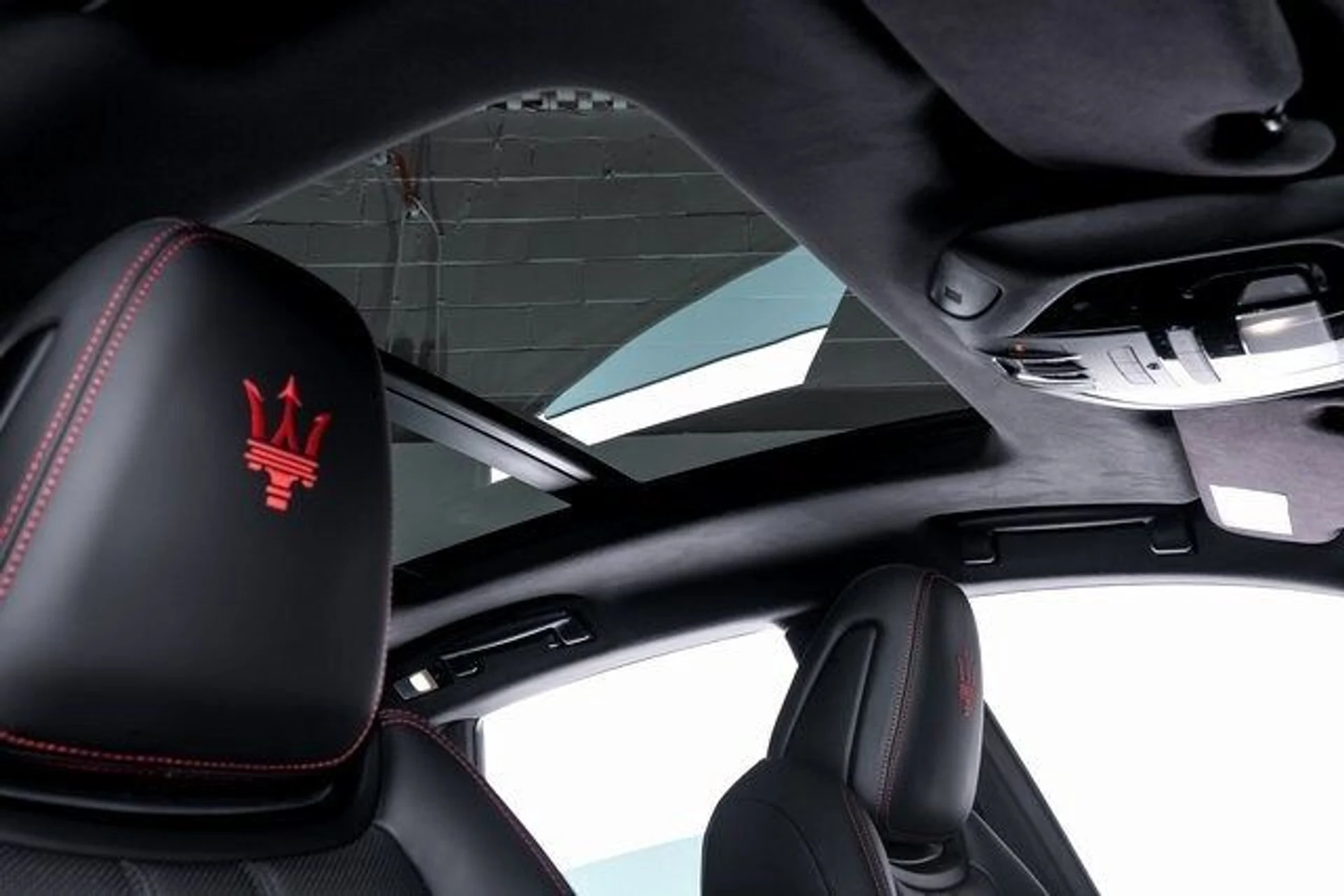 mph049_4112132898_dca29b0860bae79fa1ba3ec7f4b76f21x_9bdccc7b97