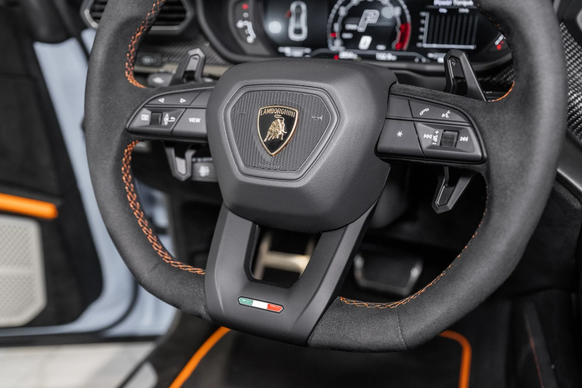 mph049_4176995049_Used_2024_Lamborghini_Urus_Performante_1773070205_c5c0300b95