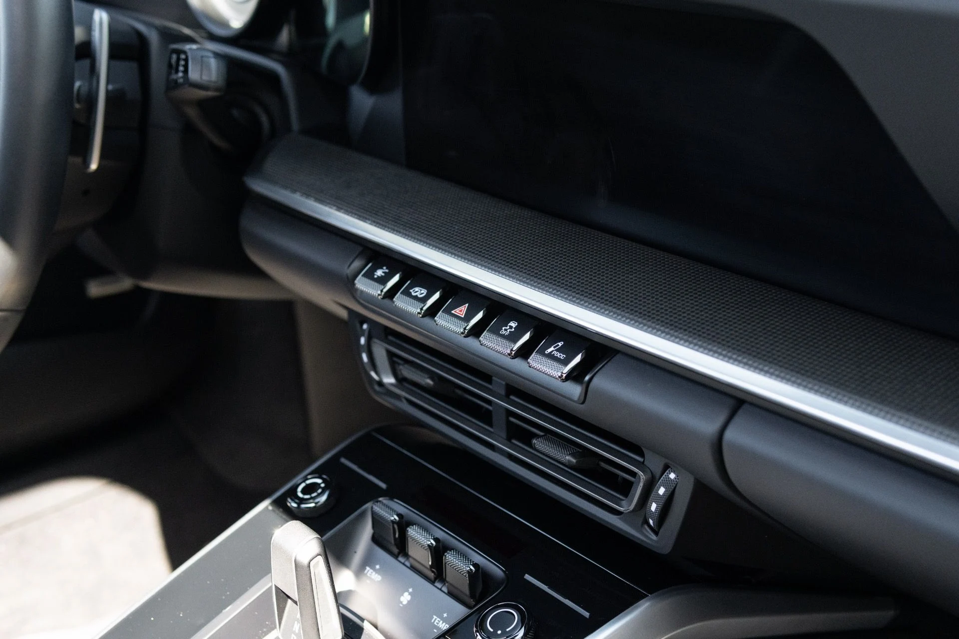 mph049_4202712939_Used_2023_Porsche_911_Turbo_1773082013_5f18625238