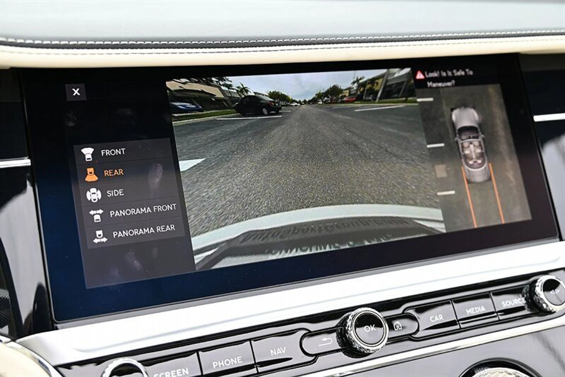 mph049_42199641_526b3d9b4f_800_15afb05f49