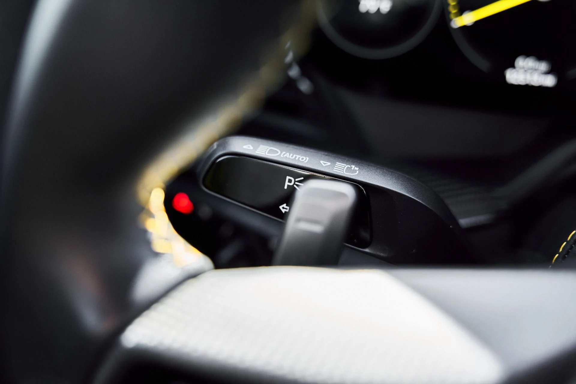 mph049_4224128389_Used_2023_Porsche_911_GT_3_1776823217_ee318a60bc