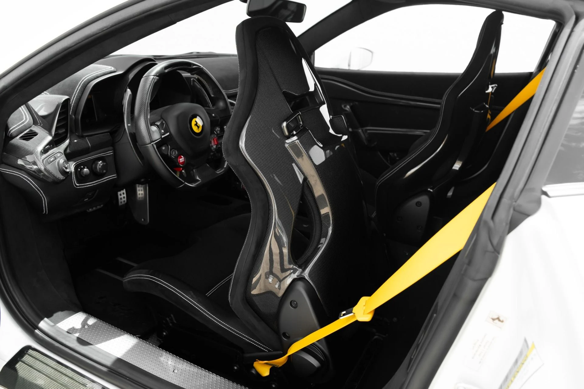 mph049_4230894610_Used_2015_Ferrari_458_Speciale_1783031651_efa2abca6c
