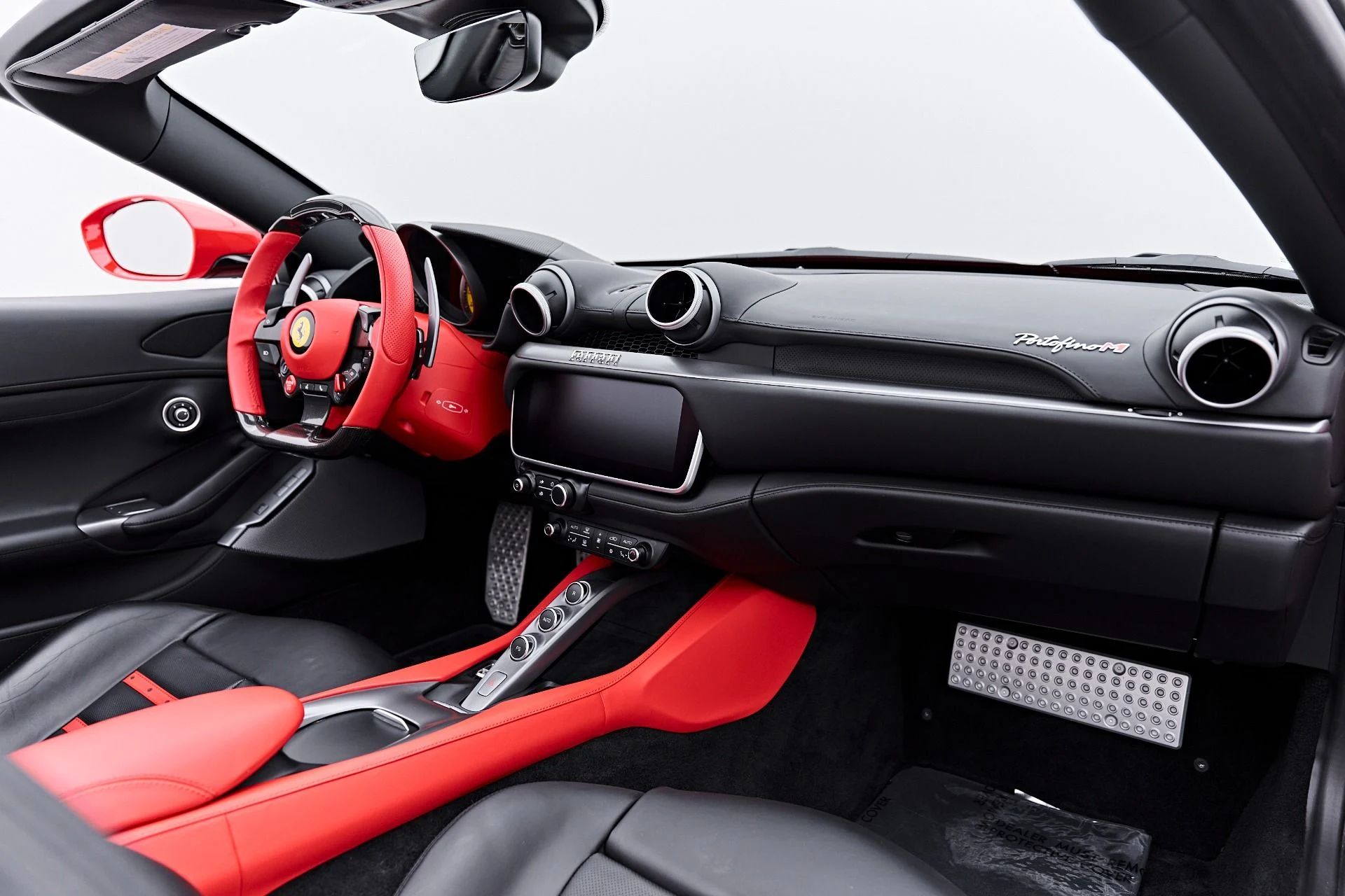 mph049_42359221_Used_2022_Ferrari_Portofino_M_Base_1790300186_6b91452024