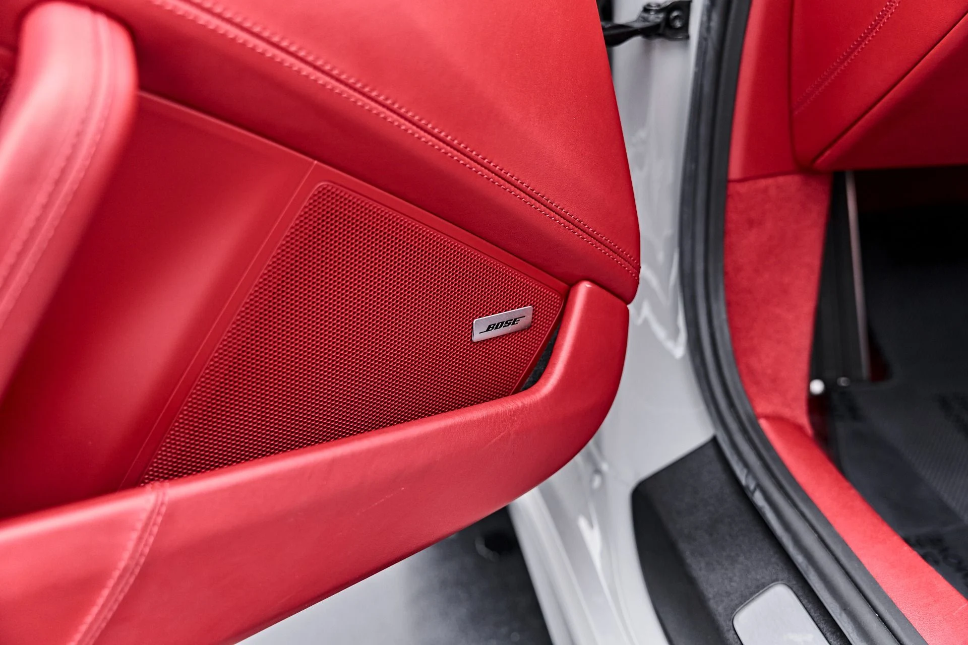 mph049_4239723965_Used_2024_Porsche_911_Turbo_S_1790987964_05f477a385