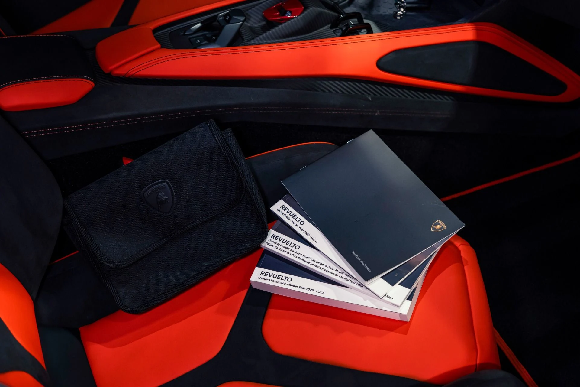 mph049_4247398257_Used_2025_Lamborghini_Revuelto_836_MSRP_Full_Body_PPF_Carbon_Roof_1780087440_7c89404021