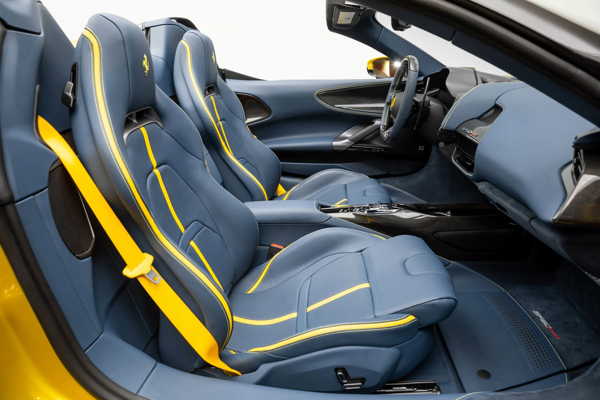 mph049_4252494398_e5136772157846779cc6118299b62177_49e97db85b