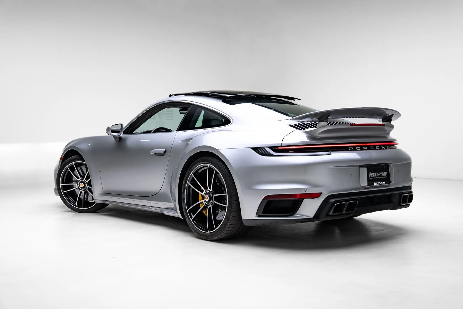 mph049_4259304035_Used_2021_Porsche_911_Turbo_S_1776281080_8da2ee5bbf