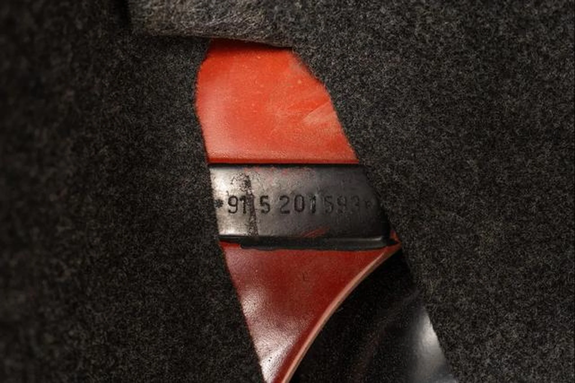 mph049_439740891_i_Ul_Sub_M_Dt_V18xd_JD_1_Ra_ZB_8k_K9_Tg_d363ad6a1f