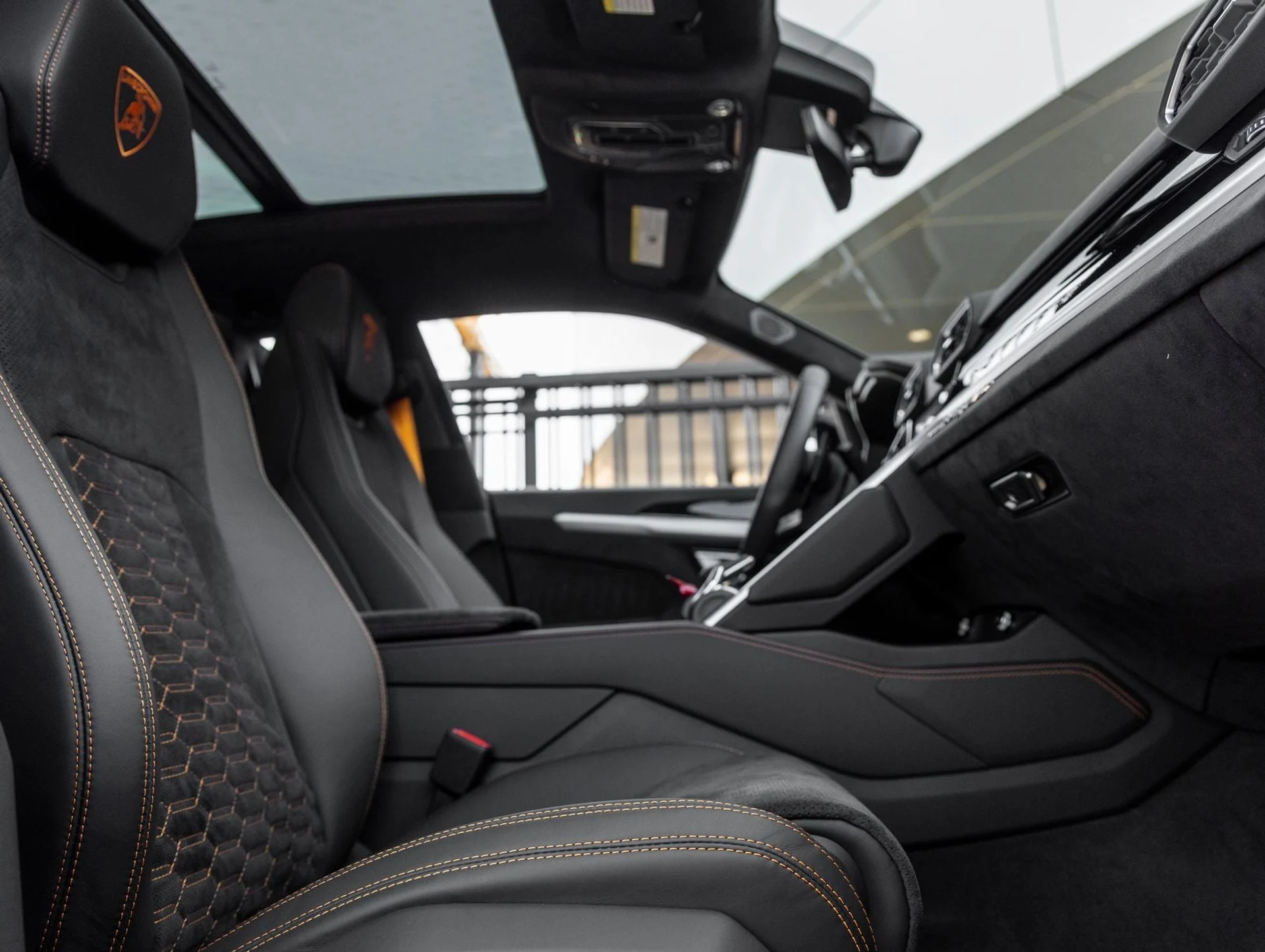 mph049_440853916_50_723ae4fc68