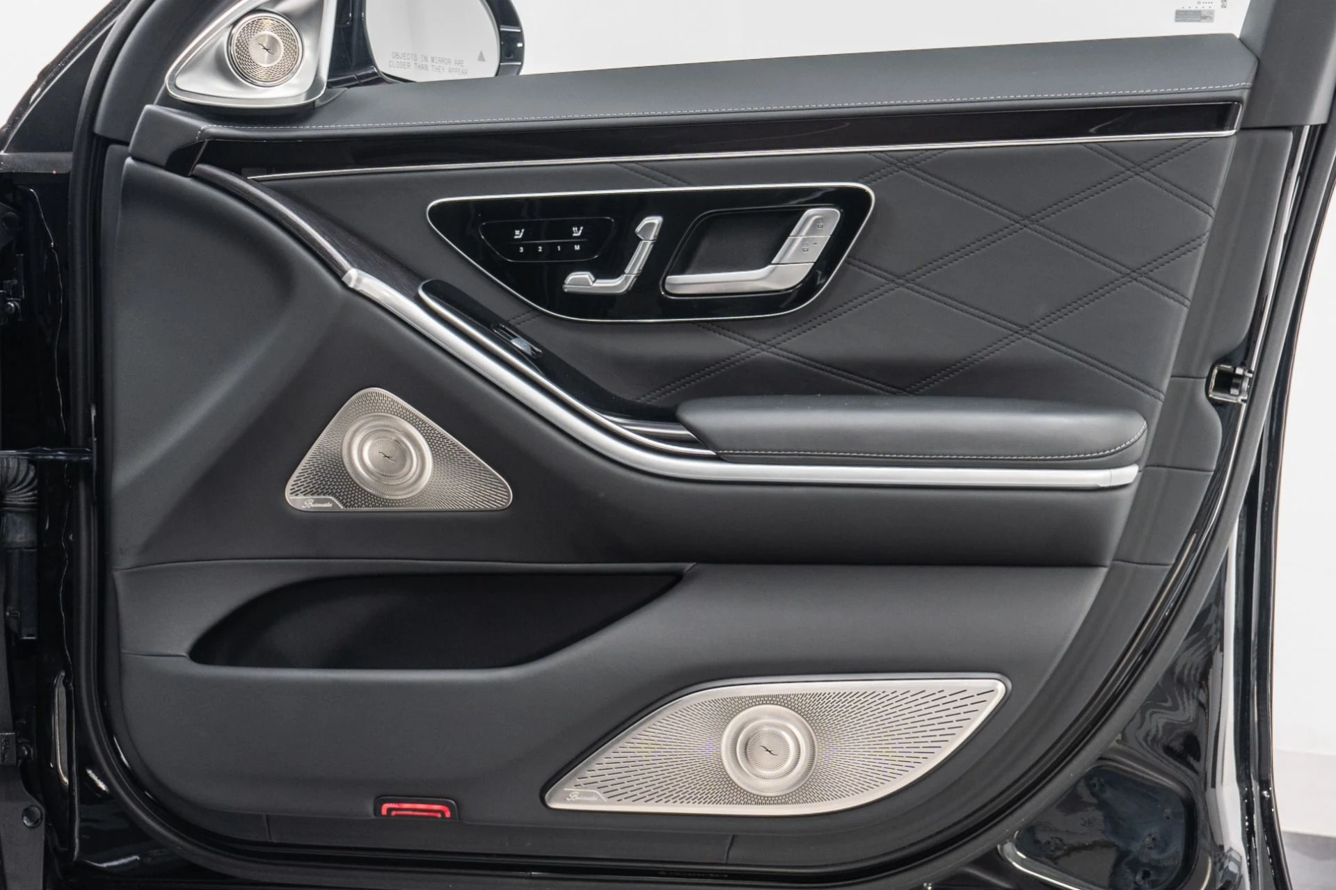 mph049_441995362_Used_2022_Mercedes_Benz_Mercedes_Maybach_S_680_Executive_Rear_Seat_Package_V12_Power_Immense_Room_1774031494_d7577f41a1