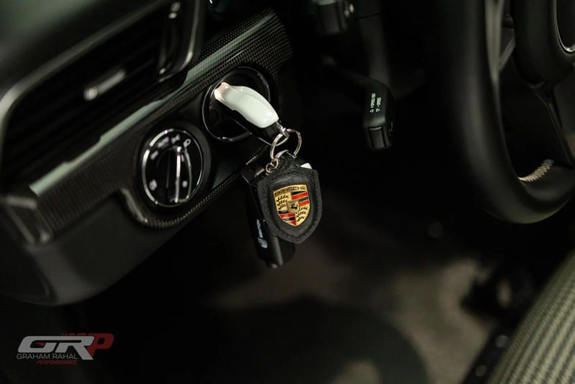 mph049_444895271_01778626_C7_D0_45_A8_A35_B_4432_CE_81_BFD_0_569054815b