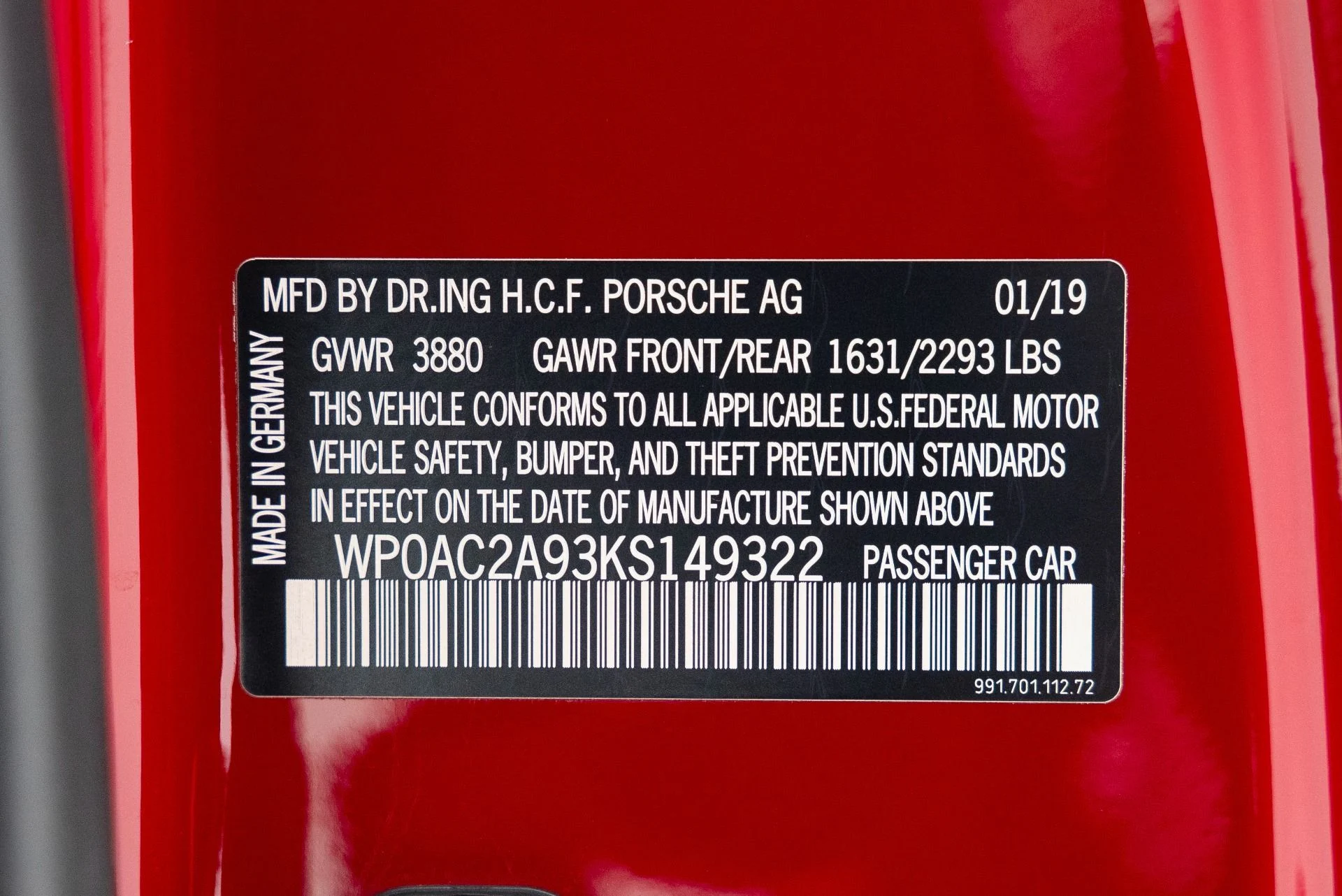 mph049_450354345_Used_2019_Porsche_911_GT_3_1757463304_2ddcef92ef